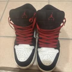 Air Jordan 1 Retro High OG US 8のサムネイル