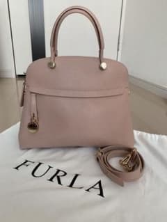 FURLA フルラ パイパー　美品！！　G.W限定値下げのサムネイル