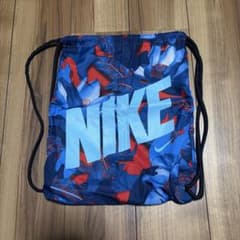 NIKE 花柄 ナップサック 巾着バッグのサムネイル