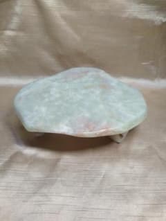 台座　翡翠　たぶん台湾　18x16x5cm　856g 台座 翡翠 たぶん台湾 18x16x5cm 856g - メルカリ