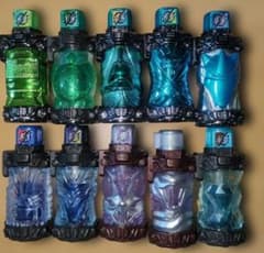 仮面ライダービルド フルボトル 10種セットのサムネイル