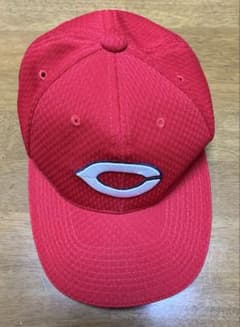 カープ　キャップのサムネイル