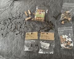 パンチングボード　金具　有孔ボードのサムネイル