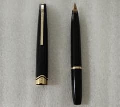 プラチナ万年筆 14K ペン先 ブラックボディのサムネイル
