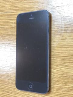Apple SoftBank iPhone 5 64GB MD662J/Aのサムネイル