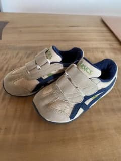 asics アシックス スニーカー　15cmのサムネイル