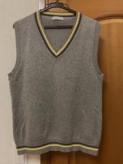 BEAMS ニットベスト 【春服】のサムネイル