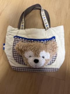 東京ディズニーリゾート　Duffy 小さめトートバッグのサムネイル