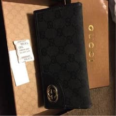 グッチ 財布のサムネイル