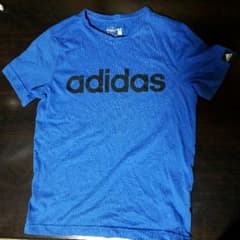 アディダスTシャツのサムネイル