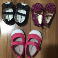 未使用☆オールドネイビー 赤ちゃん 靴 ベビーのサムネイル