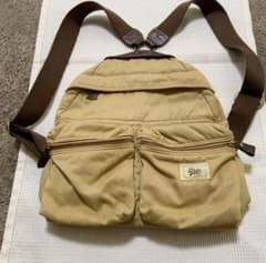 UP l a リュックのサムネイル