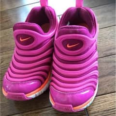 NIKE ナイキ ダイナモフリー 20cmのサムネイル