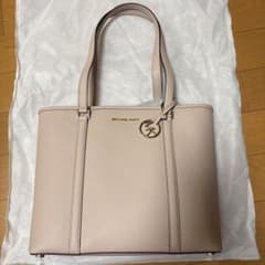【新品未使用】MICHAEL KORS トートバッグ　ピンクベージュのサムネイル
