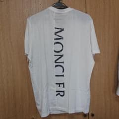 【じゅんボム様 専用】モンクレール Tシャツ ロゴ ホワイト 2021のサムネイル