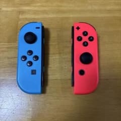 Nintendo Switch Joy-Con 青 赤のサムネイル