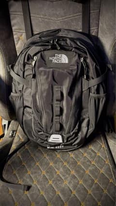 THE NORTH FACE MINI SHOT ブラックリュックのサムネイル