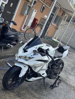 カワサキ Ninja ZX-25R se 2021のサムネイル