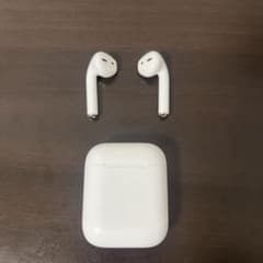 Apple AirPods 本体のサムネイル