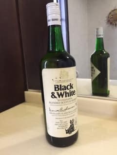 【古酒・未開栓】BLACK & WHITE  ウイスキーのサムネイル