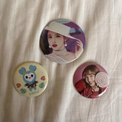 TWICE NAYEON 缶バッジセットのサムネイル