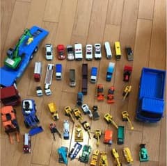 toaomama専用★トミカ 働く車 その他 まとめ売り約50個のサムネイル