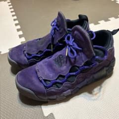 NIKE モアマネー　スニーカーのサムネイル