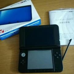 【期間限定値下げ中！】3DS LL ブルー×ブラックのサムネイル