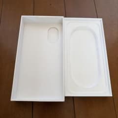 Apple iPhone 空箱のサムネイル
