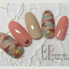 ネイルチップのサムネイル