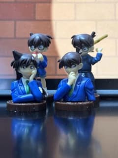 名探偵コナン　チョコエッグ　工藤新一&毛利蘭セット　おまけ付きのサムネイル