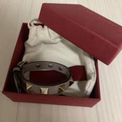 Valentino ロックスタッズブレスレットのサムネイル