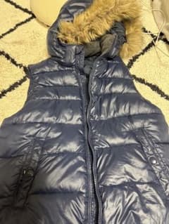 ファーダウンベストネイビー　gapのサムネイル