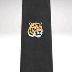 ✨新作限定品✨ルイヴィトン✨ネクタイ✨のサムネイル