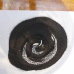 砂鉄（100g）のサムネイル