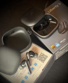 Anker Soundcore Liberty 5中古イヤーピース一式　ケース付 Anker Soundcore Liberty 5中古イヤーピース一式 ケース付 - メルカリ