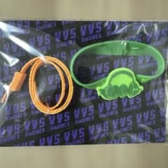SixTONES VVS ラバーバンドのサムネイル
