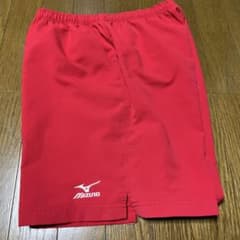 ミズノ　ハーフパンツ　Ｌ　赤のサムネイル