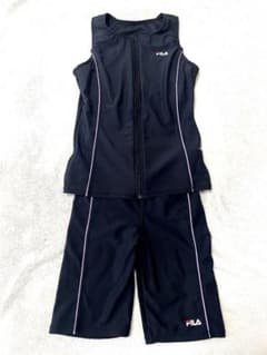 美品 FILA（フィラ）フルジップセパレート水着のサムネイル