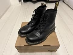 Dr.Martens 1460 8EYEBOOT 8ホール　ブーツのサムネイル