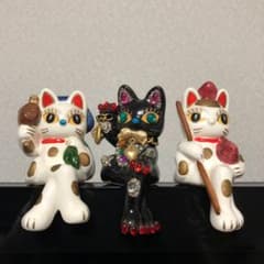 猫の置物  3点《アサジィ様ご専用》のサムネイル