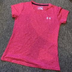 Under Armour ピンク Tシャツ MD/Mのサムネイル
