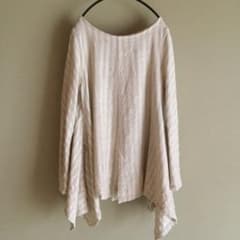 うさとの服トップスのサムネイル
