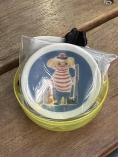 トーベとムーミン展 限定ガチャ 豆皿 美濃焼【トゥーティッキ】 ガチャのサムネイル