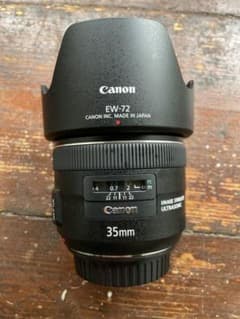 【早いもの勝ち‼️】キャノン　単焦点Canon ef35mm f2のサムネイル