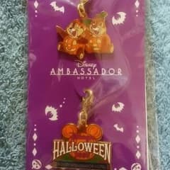 ディズニーアンバサダーホテルハロウィン２００６非売品キーホルダー　新品のサムネイル
