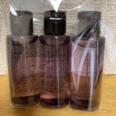 シュウウエムラ　クレンジングオイル ブランクロマ50ml✖️3本のサムネイル