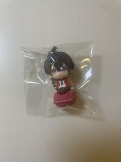 カラフルピーチ ゆあんくん マカロン キーホルダー - メルカリ