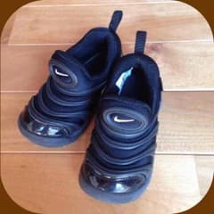 美品♡NIKE ナイキダイナモフリー 15cm☆のサムネイル