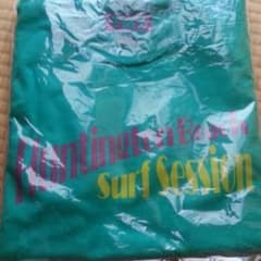 新品未使用 半袖Tシャツのサムネイル